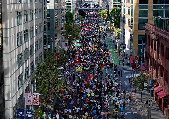 Overhead view of the field filling Howard Street at the start of Bay to Breakers